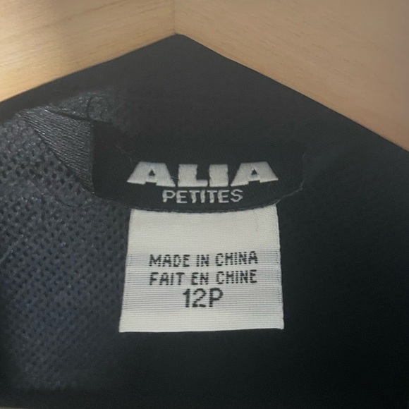 Alia Petites Black Zip-Up Bomber Style  Jacket Size 12P - Picture 7 of 12